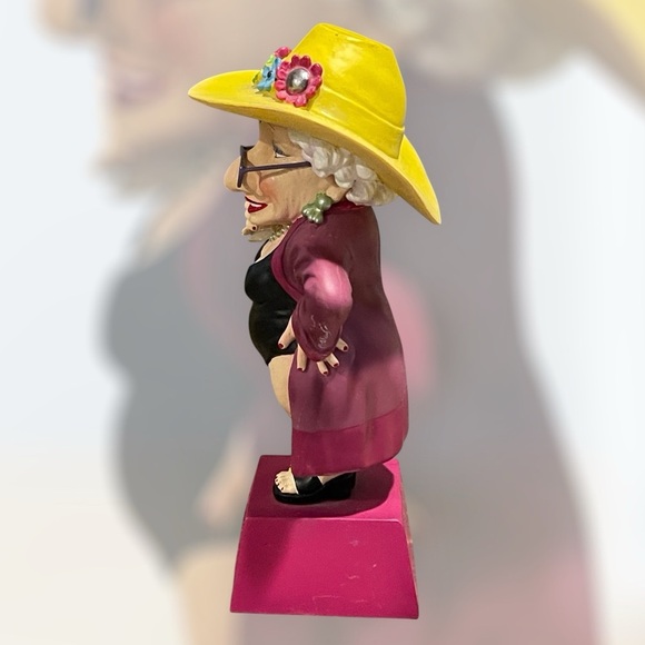 Cute 2003 Biddy’s “I’ve Still Got It” Old Lady Figurine - Picture 3 of 4